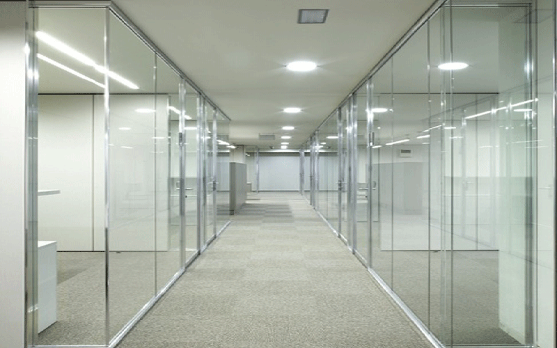 Mamparas divisorias de oficina de cristal